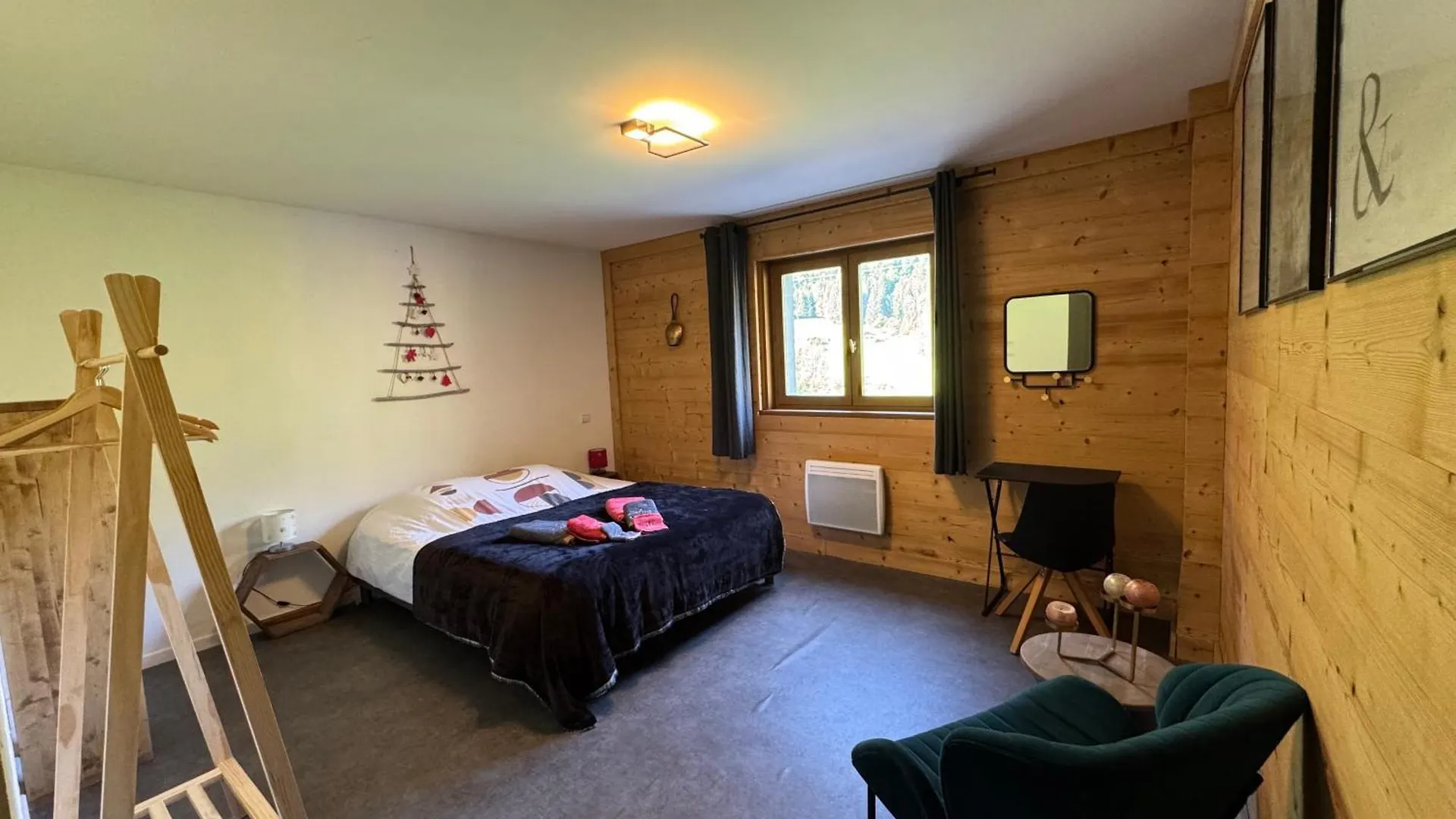 Entremont Neuf Chalet 2P Le Suet Jacuzzi Privatif דירה